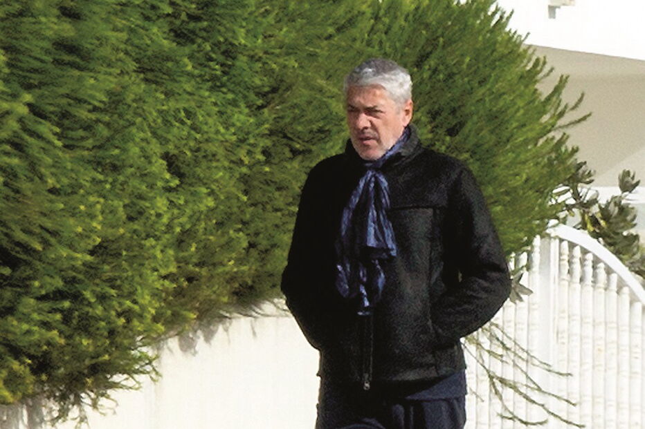 Primo compra casa para Sócrates na Ericeira