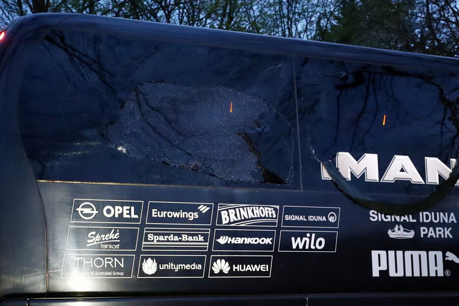 Autocarro do Borussia de Dortmund foi atacado em 2017