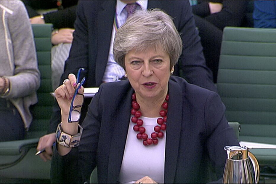 Theresa May defende acordo do Brexit no parlamento britânico