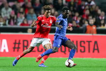 Jogadores em ação no Benfica - Feirense