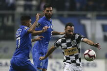  Jogadores em ação no dérbi entre Boavista e FC Porto