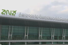 Funcionários furtam malas do Schalke 04 no aeroporto do Porto