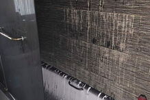 Luzes de Natal incendeiam casa de família no País de Gales