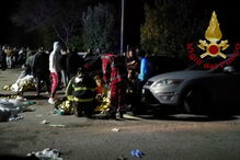 Seis mortos e dezenas de feridos durante um concerto numa discoteca italiana