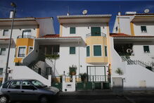 Homem mata mulher à facada na Azambuja