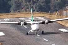 Vídeo mostra aterragens impressionantes no aeroporto mais perigoso do Mundo