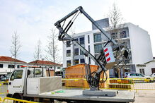 Grua tombou junto a igreja de Ponte de Sor