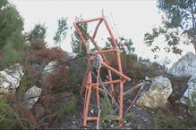 Antena encontrada na zona dos destroços