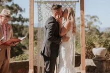 Jemma and Daniel Langley conheceram-se na maternidade e agora casaram