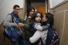 Irmãos Paula e Carla Silva reencontraram-se ao fim de cinco anos