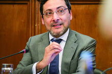 António Mendonça Mendes é o responsável pelo Fisco   