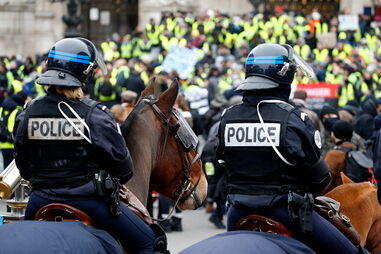 Manifestação dos coletes amarelos em França