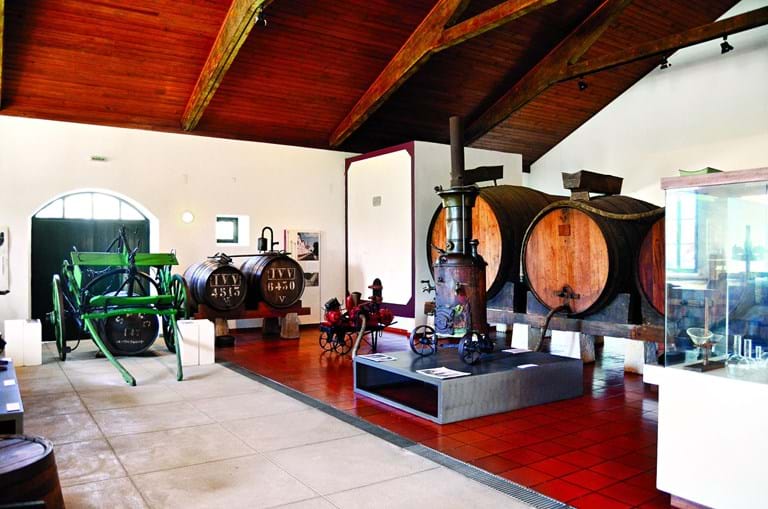 O museu rural e do vinho está localizado na Quinta das Pratas