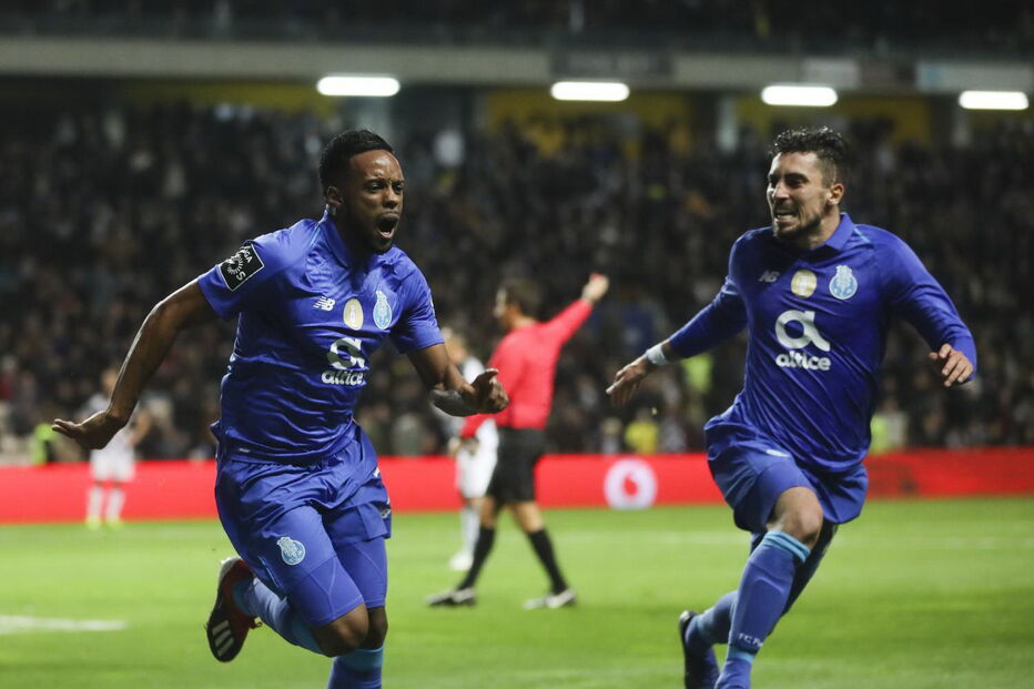 Hernâni celebra o golo da vitória 