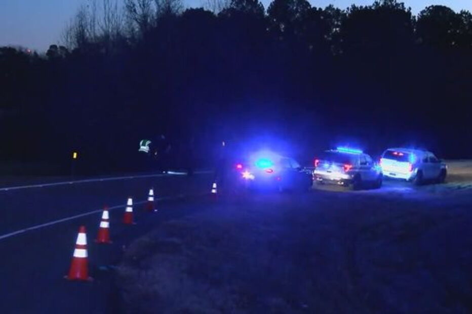 Despiste de autocarro com equipa de futebol juvenil faz um morto e dezenas de feridos nos EUA