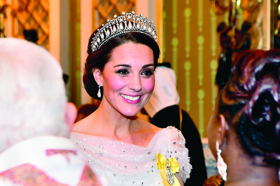 Kate Middleton com tiara de Diana