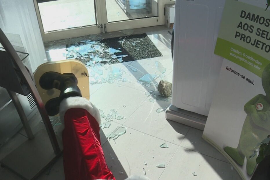 Loja de eletrodomésticos assaltada na Póvoa de Varzim