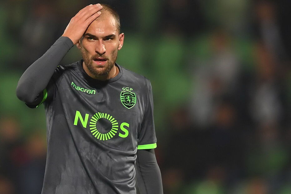 Bas Dost ao serviço do Sporting