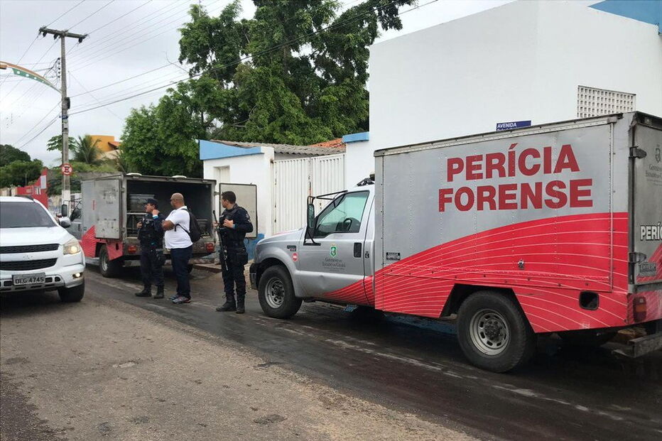 Novo ataque a banco com reféns faz 10 mortos no Brasil