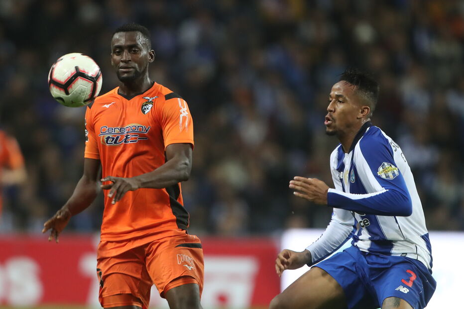 Jackson Martinez no jogo FC Porto e Portimonense