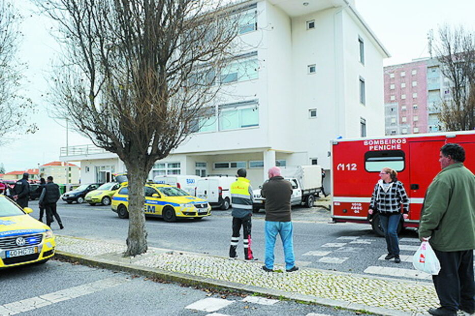 Explosão em residência de estudantes de Peniche