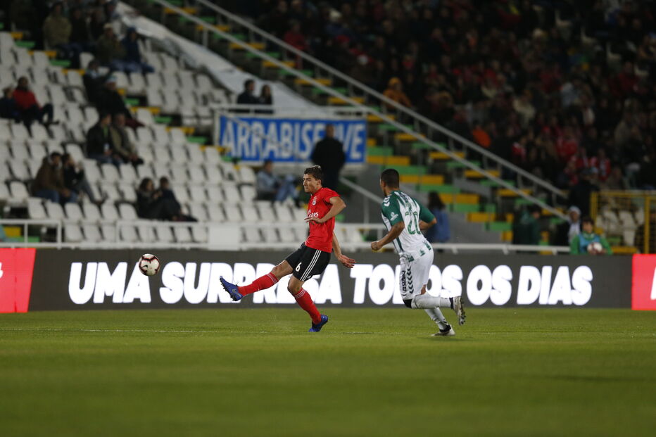 Benfica joga contra o Vitória de Setúbal no Estádio do Bonfim