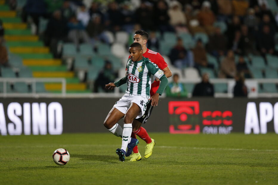 Benfica joga contra o Vitória de Setúbal no Estádio do Bonfim	