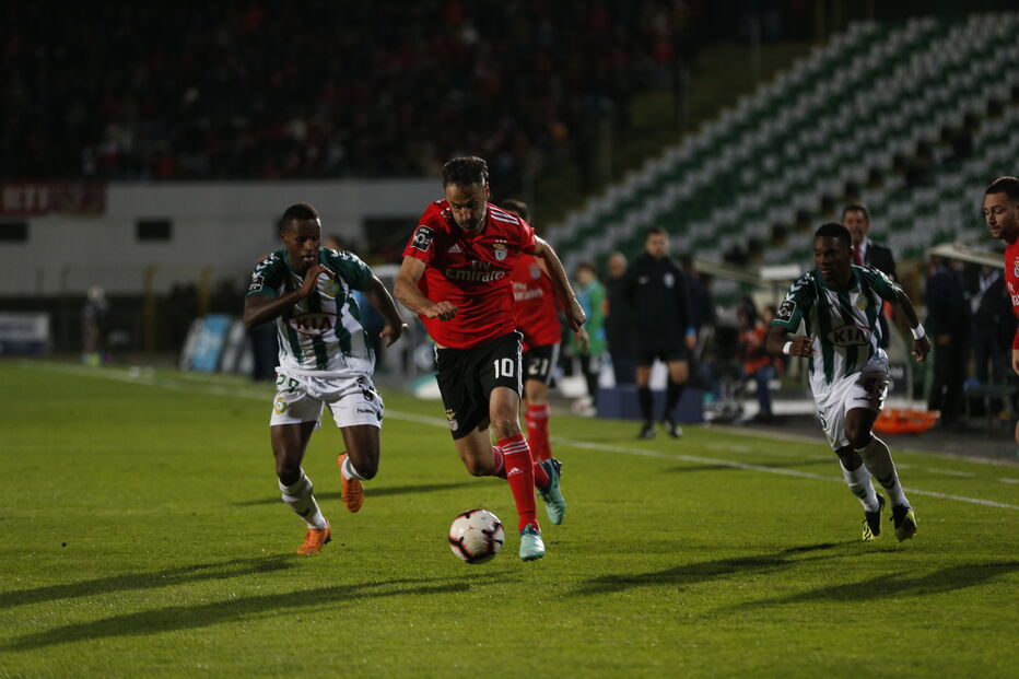 Benfica joga contra o Vitória de Setúbal no Estádio do Bonfim	
