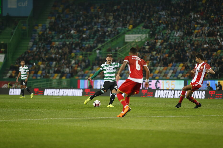 Sporting defronta o Desportivo das Aves