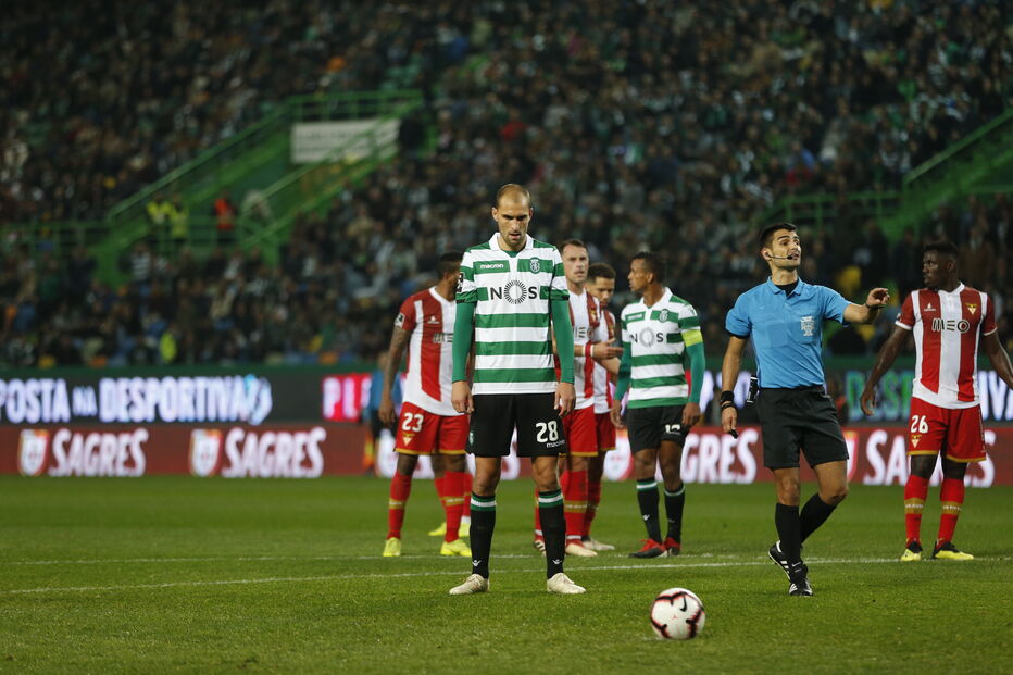 Sporting defronta o Desportivo das Aves	