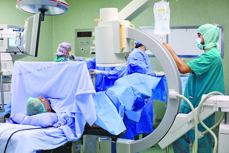 Administradores hospitalares falam de doentes oncológicos e de crianças com operações adiadas devido à greve e apelam à intervenção da ministra da Saúde