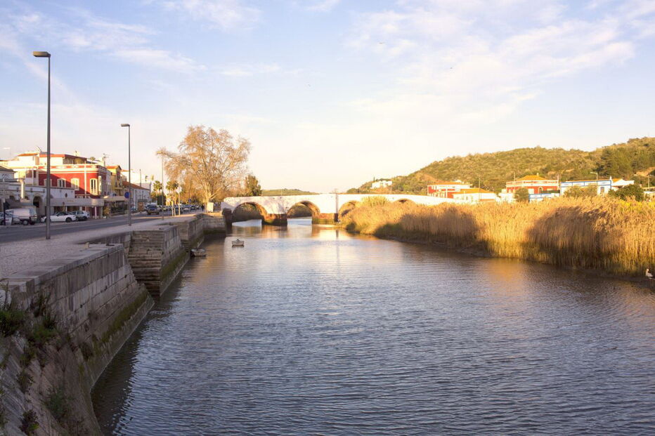 Condutas que danificam ponte de Silves vão ser retiradas 