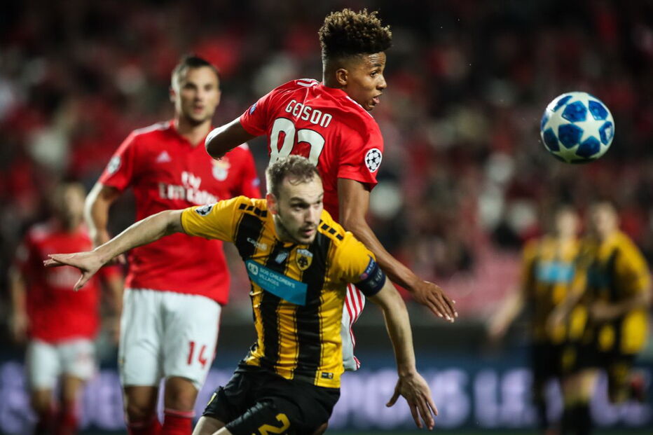 Benfica e AEK