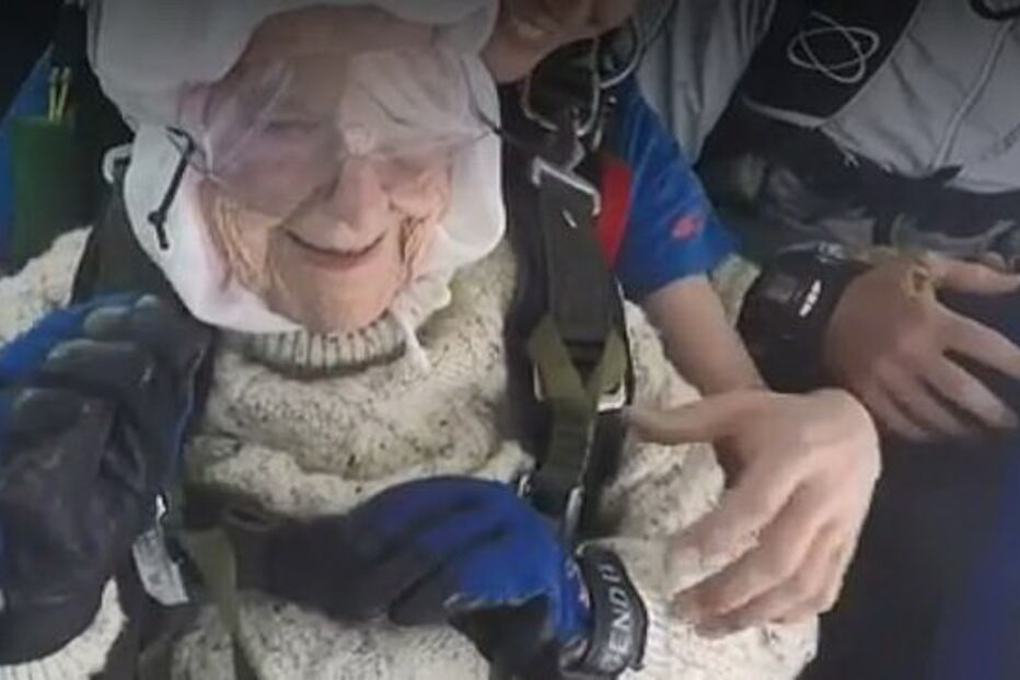 Avó radical salta de paraquedas aos 102 anos