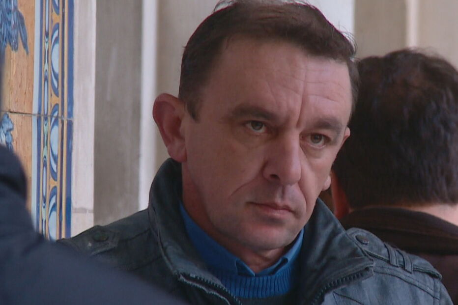 Cinco anos de pena suspensa para pai que incendiou carro com filhos no interior na Lousã