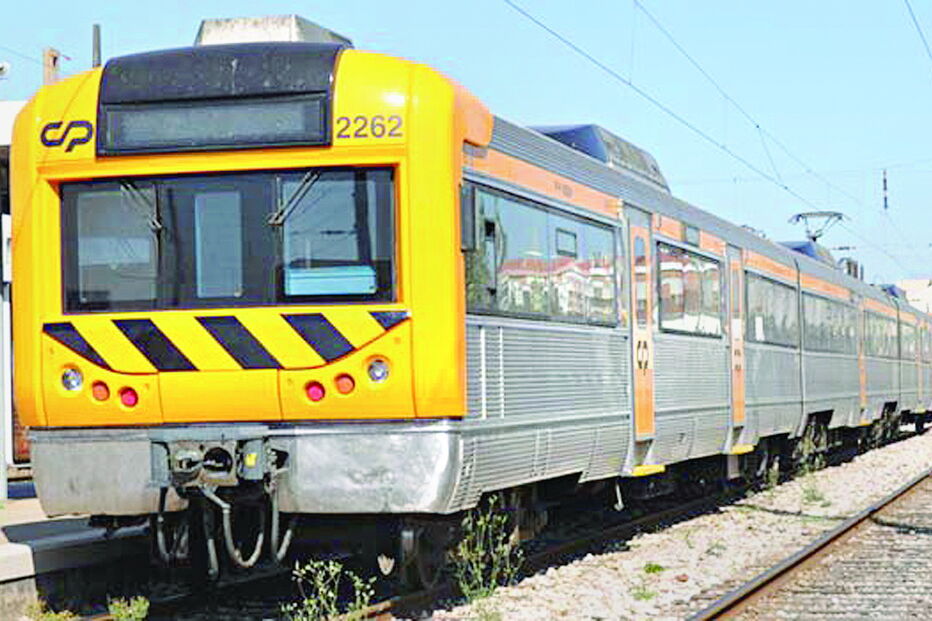 Governo vai ter de explicar por que razão a administração da CP decidiu adiar a manutenção das carruagens elétricas