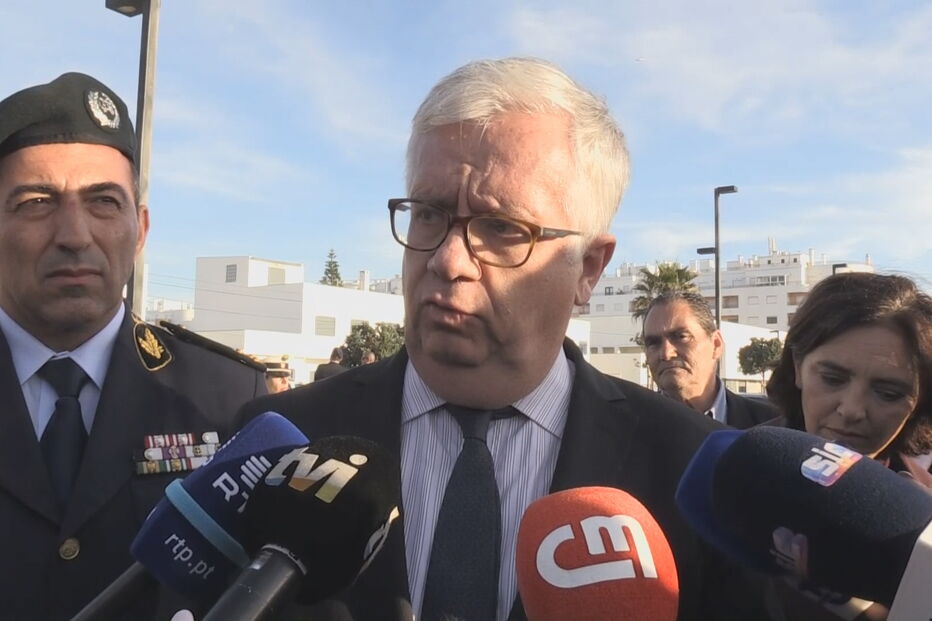 eduardo cabrita, inem, ministro da administração interna