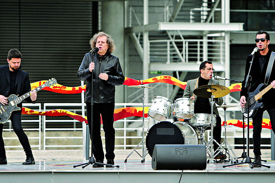 António Manuel Ribeiro continua a ser o único membro ‘sobrevivente’ da formação original e o mentor do projeto