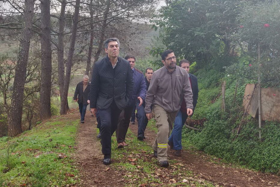 Trabalhos de estabilização de terrenos começaram ontem a ser feitos na área da Herdade da Talhadinha, em Silves  