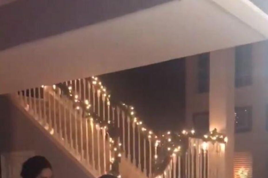 Termina relação com namorado durante discurso de aniversário