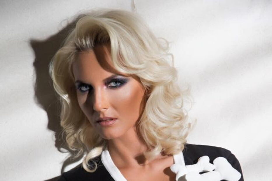 Cantora romena Anca Pop