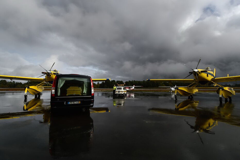 O último adeus ao piloto que morreu na queda do héli do INEM