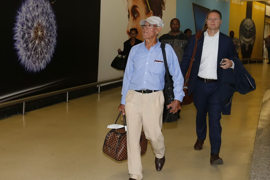 Domingos Carrasco veio do Brasil para passar o Natal com os irmãos