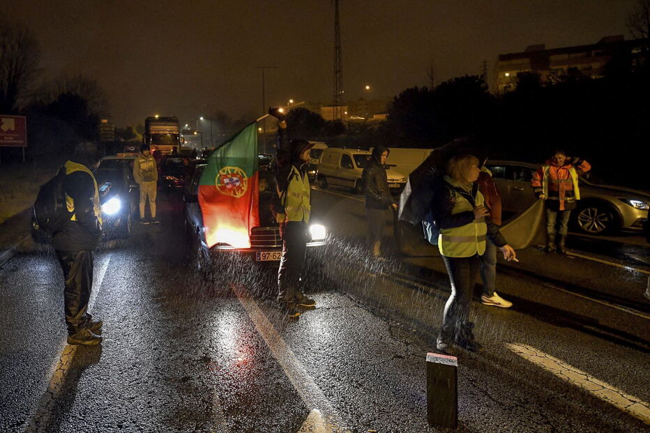 Paralisação dos 'coletes amarelos' em Braga