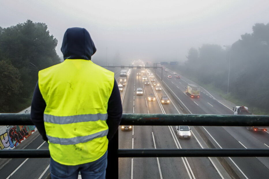 Fracasso na Ponte 25 de Abril. Escassos manifestantes reunidos
