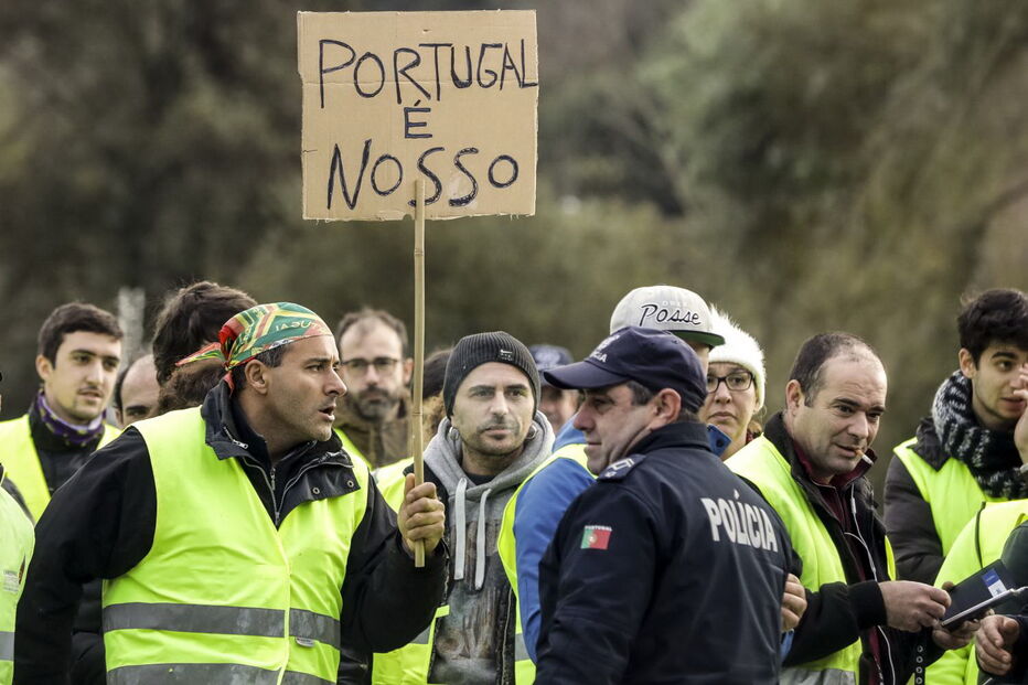 'Coletes amarelos' em Coimbra