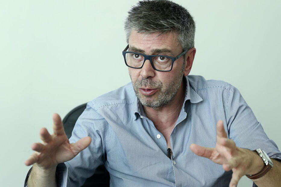 2018-12-21_17_14_32 marquesJPG.jpg