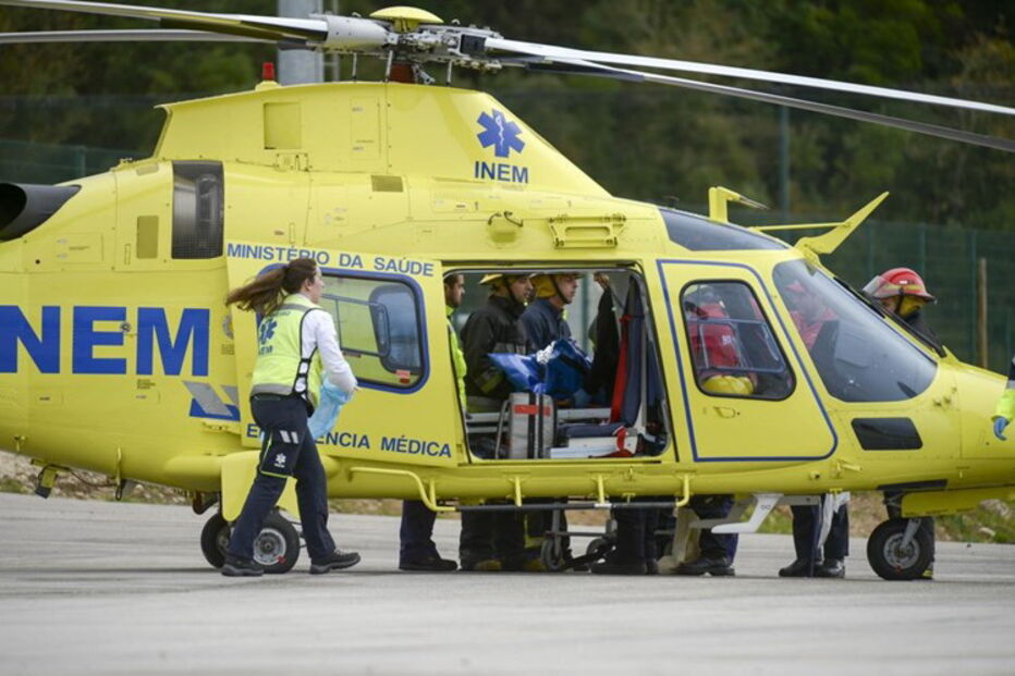 Helicóptero do INEM