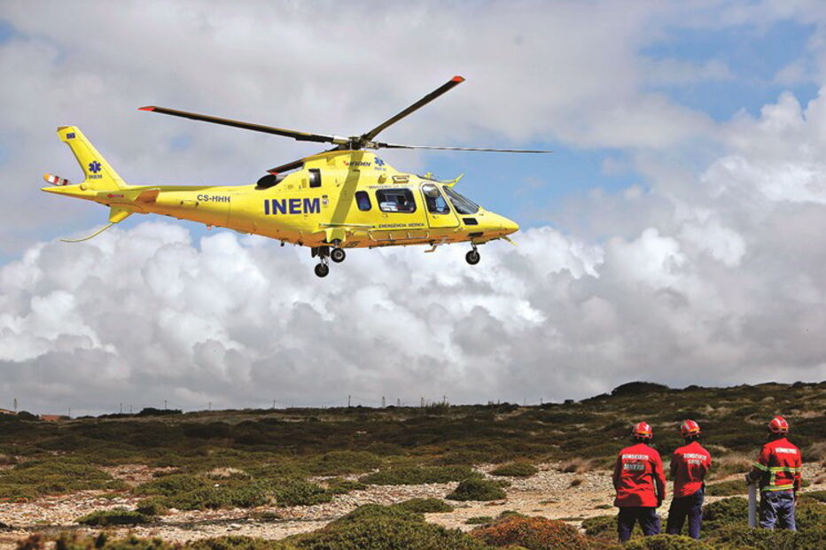 Helicóptero do INEM