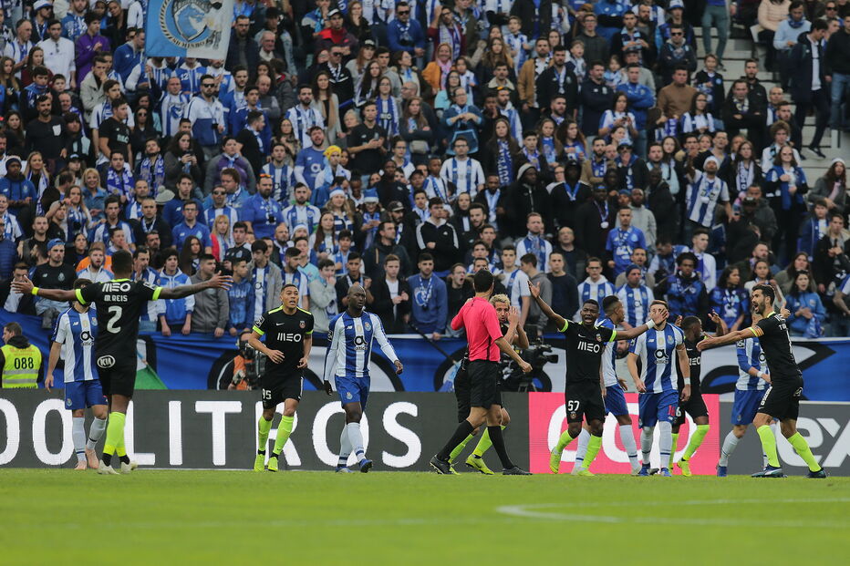 Jogo entre FC Porto e Rio Ave